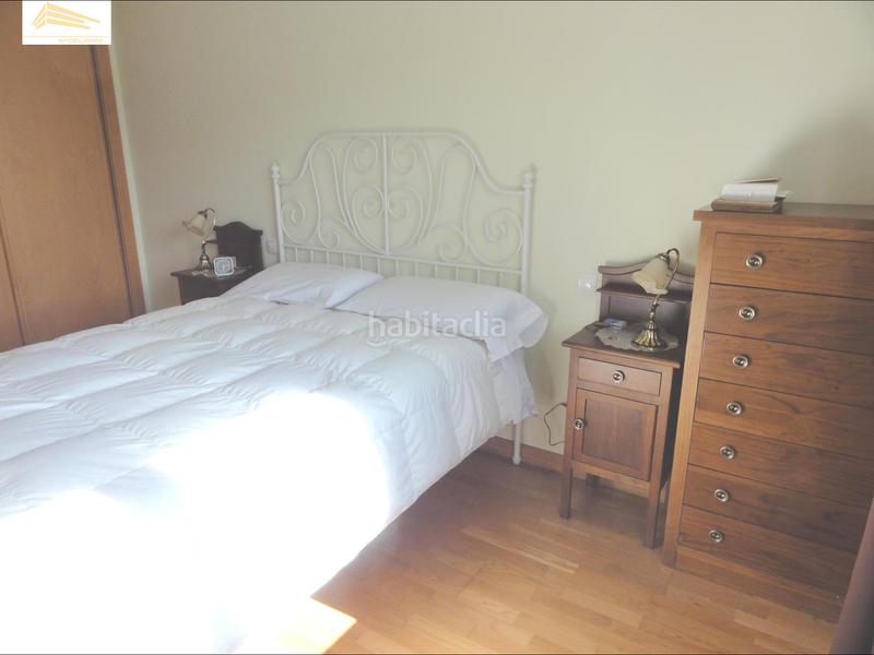 Foto 2997f448-cac2-4a70-ab1b-cb81c665c655. Maison jumelée avec chauffage parking dans Zaratán