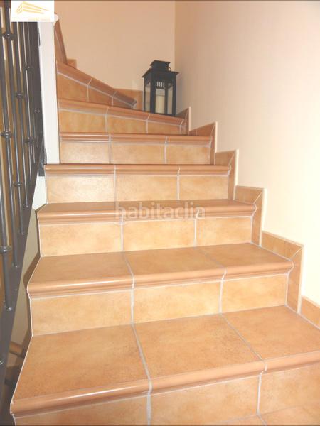 Foto 3df87720-ac7a-4e0d-9713-7a78b41eea10. Maison jumelée avec chauffage parking dans Zaratán