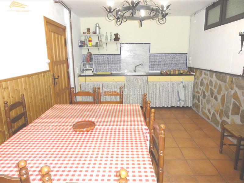 Foto 49af9dce-c255-4b01-93b0-e37396f1ee8b. Maison jumelée avec chauffage parking dans Zaratán