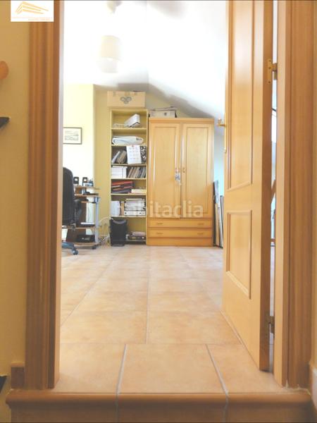 Foto a1c66237-e832-47c2-ae80-554299138ae2. Maison jumelée avec chauffage parking dans Zaratán