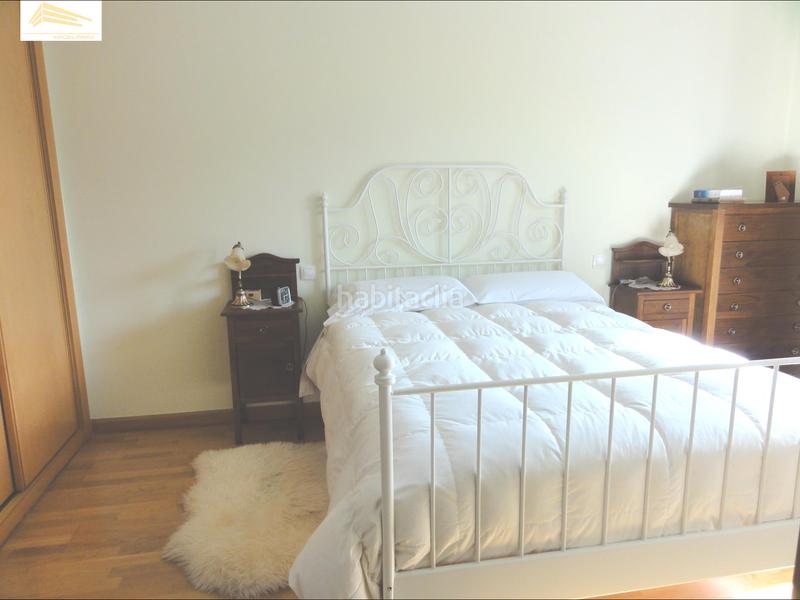 Foto 2281b562-abfd-492f-8116-9dea6e2478a1. Reihenhaus mit heizung parking in Zaratán