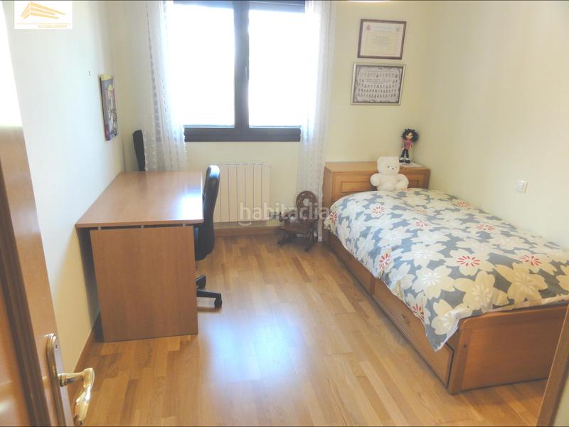 Foto 9220e5c1-5c1a-4f11-9df6-701a1f040bdb. Reihenhaus mit heizung parking in Zaratán