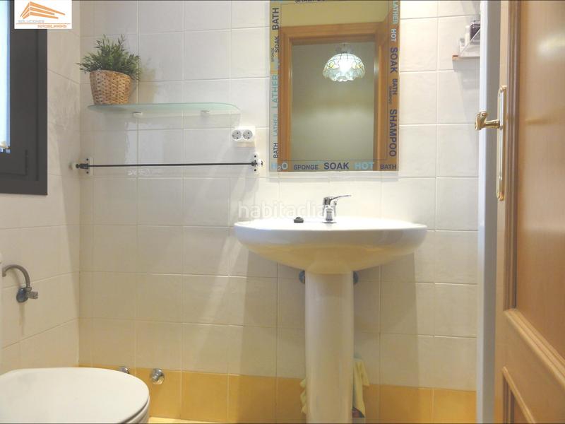 Foto bf26f8f7-67c4-44c9-bec9-384fab3d7cff. Reihenhaus mit heizung parking in Zaratán