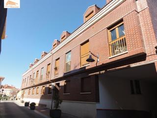 Pis  Calle bodegas