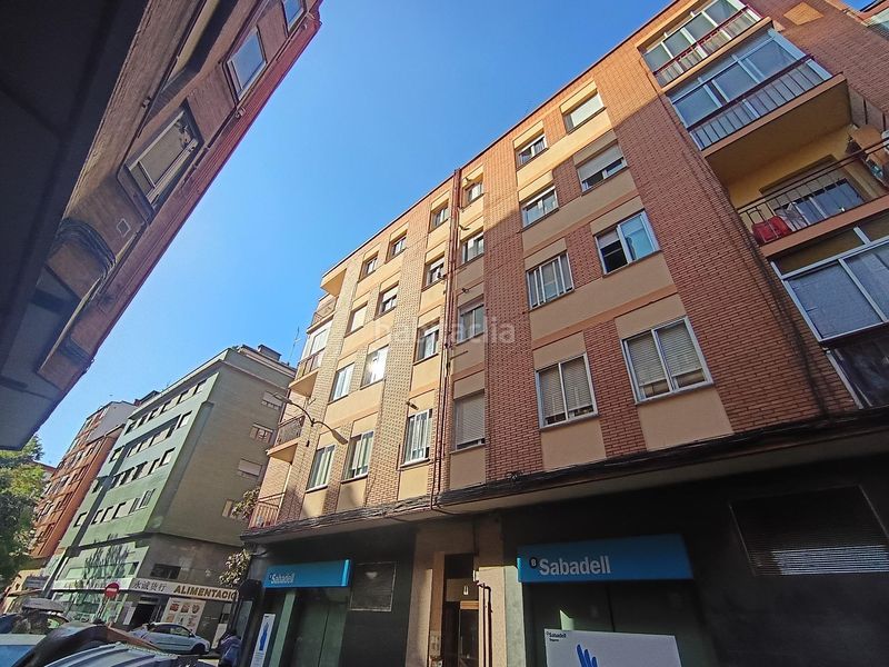 Foto ce2f9fbb-aba6-4914-ab75-de3f0c750448. Piso en Delicias Valladolid