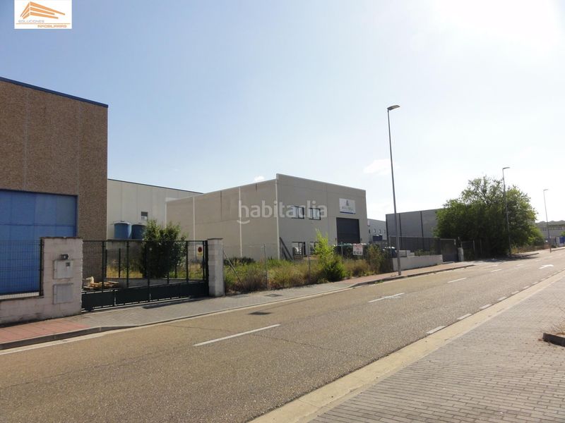 Foto 4a297594-8913-4f15-8d0c-848aa63e800c. Solar industrial a Las Flores Valladolid