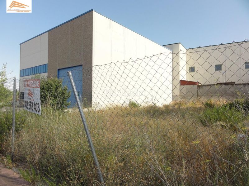 Foto a3113dde-9a99-4a0b-9f49-e560500cf7e3. Solar industrial a Las Flores Valladolid