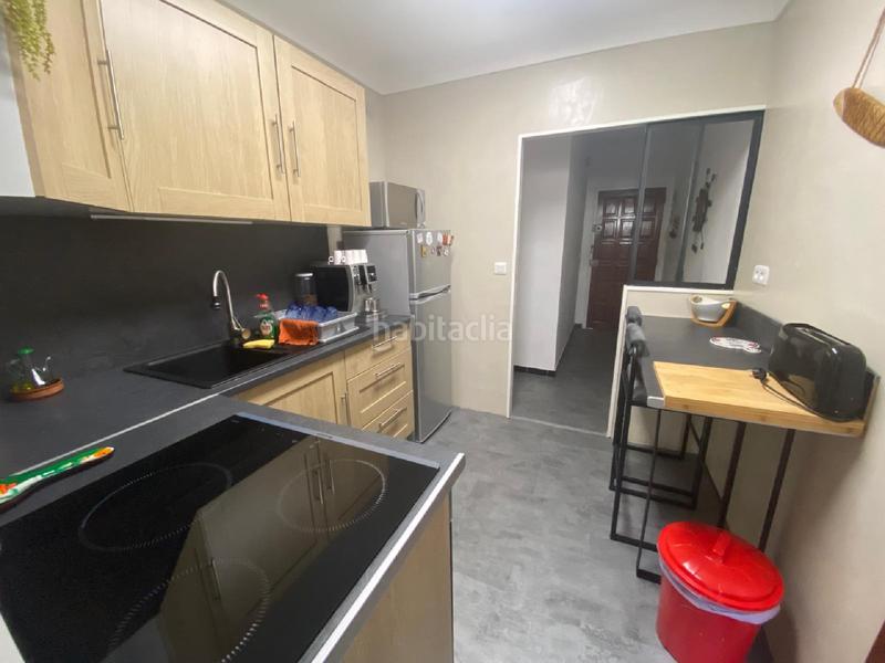 Foto e237ee30-4341-4311-b23b-e39221c0cee1. Piso  l escala en Eixample Residencial Escala (L´)