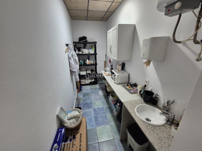 Foto d8322b4a-5003-4ed1-b0ee-d8f7101433b3. Location local commercial dans Eixample Nord Girona