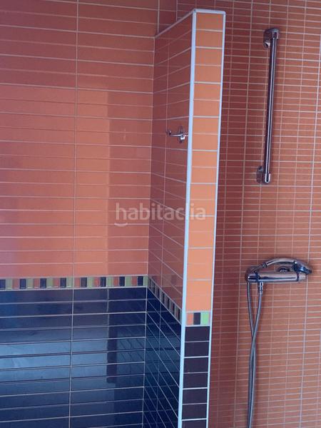 Foto b954da69-e59d-46dd-8e50-850b995aba8e. Locale commerciale in n/a in Rochapea Pamplona / Iruña