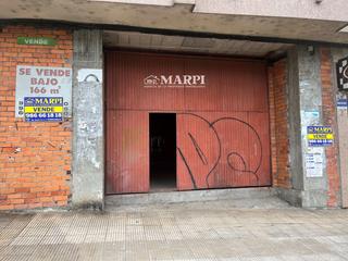 Alquiler Local Comercial  Castelao. Venta de bajo lóbrego en ponteareas, frente a la calle castelao.