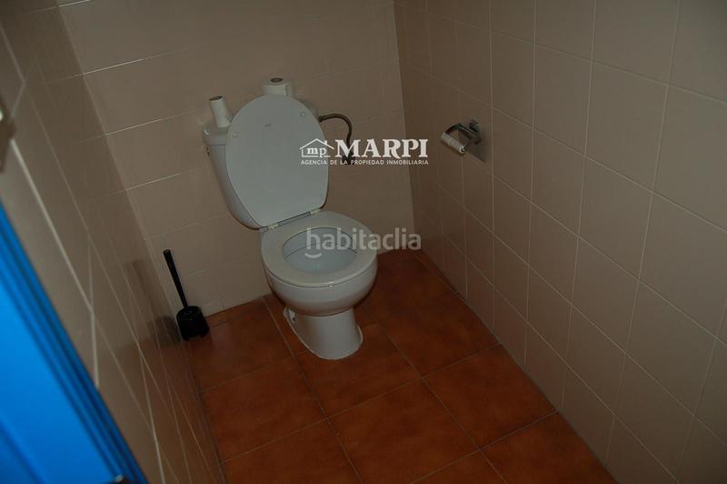 Foto 338ce632-0bd4-4840-b77f-e6cc0da4d3dd. Location local commercial dans castelao. esquina castelao-amieiros. 1 dans Ponteareas