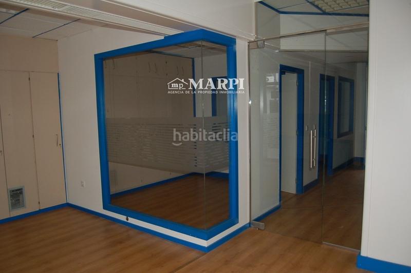 Foto 400a8b81-e87a-4e97-b527-2693e572f4f6. Location local commercial dans castelao. esquina castelao-amieiros. 1 dans Ponteareas