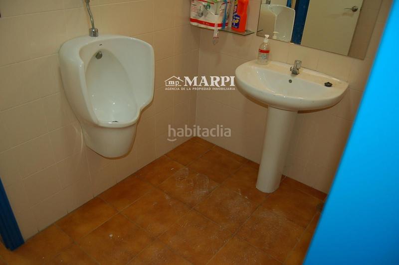 Foto 74bb83bd-406a-48a5-9d47-478c511e22a2. Location local commercial dans castelao. esquina castelao-amieiros. 1 dans Ponteareas