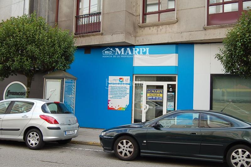 Foto 79d5a1fe-1ad7-4970-b467-ea3ab32d1f15. Location local commercial dans castelao. esquina castelao-amieiros. 1 dans Ponteareas