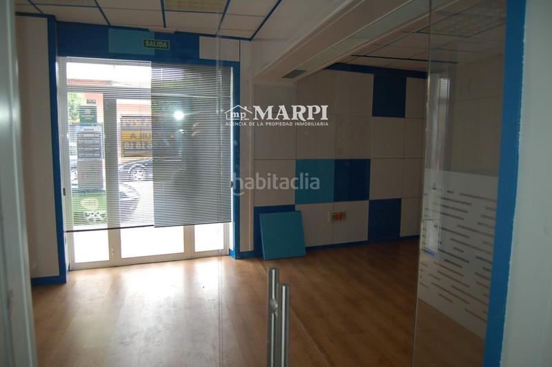 Foto 969fb58d-5f19-4476-93f5-4836eba7b9e4. Location local commercial dans castelao. esquina castelao-amieiros. 1 dans Ponteareas