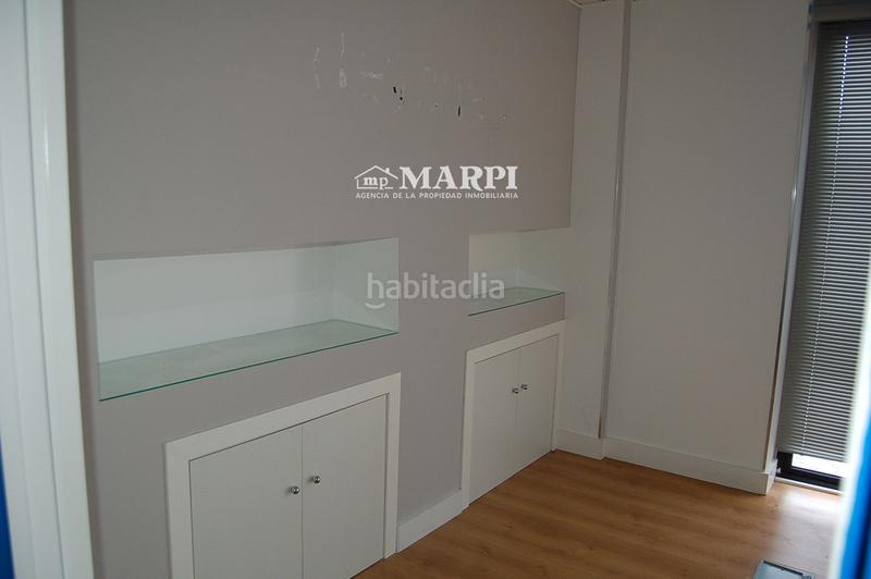 Foto c2dc807a-63fe-49d0-a00a-7efe22813d9d. Location local commercial dans castelao. esquina castelao-amieiros. 1 dans Ponteareas