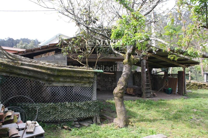 Foto d9a1b753-4cf8-4315-96be-ec8da0c7c20f. Finca rústica cobertizo con dos habitáculos cerrado. en Ponteareas