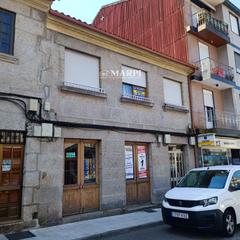 Casa  Morales hidalgo. Venta de casa de planta alta en el centro de ponteareas.