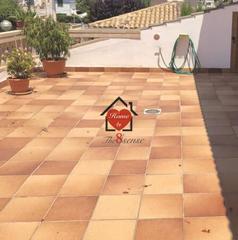 Rent Flat in Andratx. Home by the8sense ofrece en alquiler temporal bonito piso con te