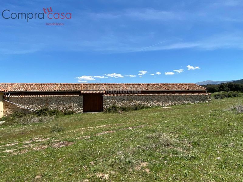Foto 8865db60-df82-4fc6-81f0-822a0bb2e7cb. Masia a Cercedilla