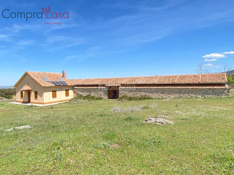 Foto f38491cd-b490-4d2a-ae6b-5608947be03e. Masia a Cercedilla