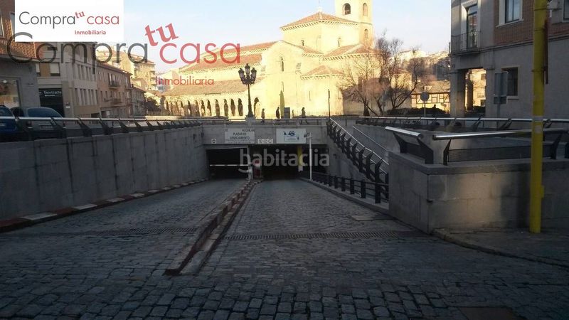 Foto 6d5263fe-7251-4afa-8831-02238d329a9a. Aparcament cotxe a Centro Segovia