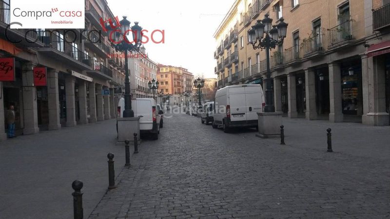 Foto ad056403-65b9-476c-95e2-049cd7271077. Aparcament cotxe a Centro Segovia