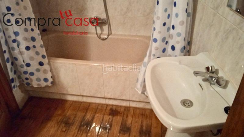 Foto e8de43ee-8b7b-4d21-8004-9188ad138c71. Chalet avec chauffage parking dans Bernuy de Porreros