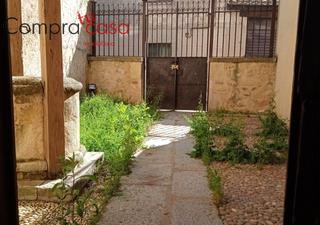 Xalet a Bernuy de Porreros. Venta de vivienda unifamiliar en bernuy