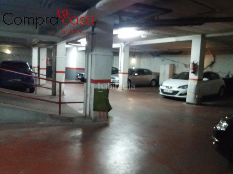 Foto db1aa527-19a3-47c7-b1e2-99ab830495a5. Parking voiture dans José Zorrilla - Padre Claret Segovia