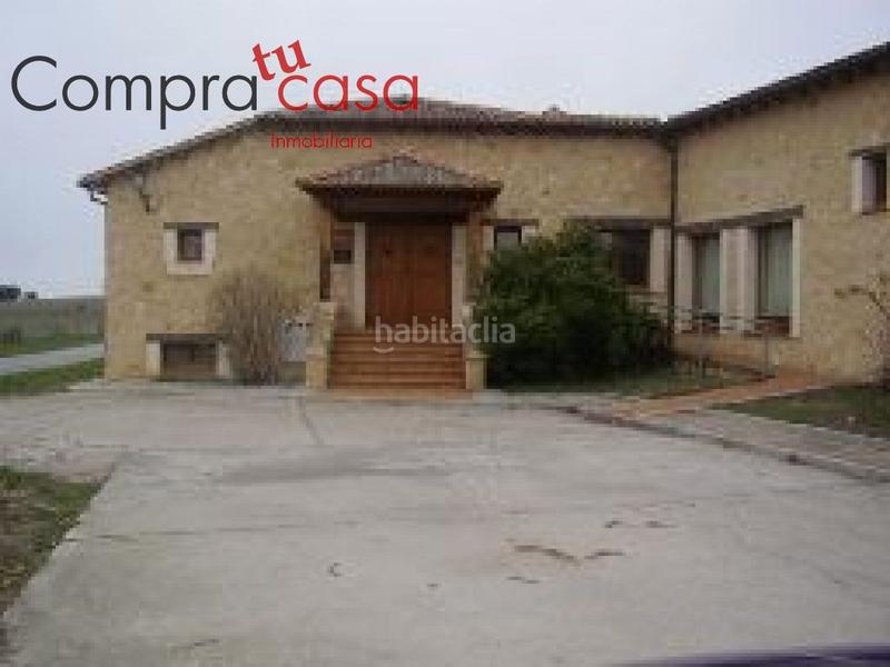 Foto 13b52699-4d49-472b-b47b-6264ab5f3da0. Country house with heating in Yanguas de Eresma