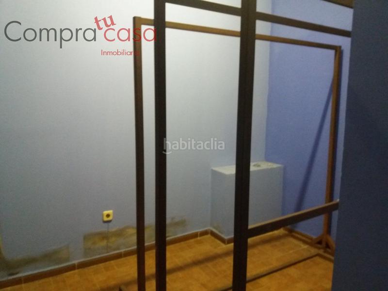 Foto ec972ff6-1805-4241-9253-7479cfdd0772. Local comercial venta..local a tres calles..30 metros del acueducto. en Segovia