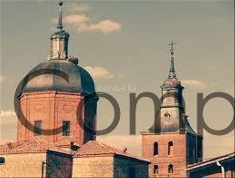 Foto 3e0f693d-284b-4057-b802-61df9799999c. Terreno residencial solar urbano para construcción de viviendas. en Carbonero el Mayor