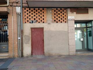 Location Local commercial à Ezequiel González - Conde de Sepúlveda. Alquiler..jose zorrilla..en bruto..salida de humos