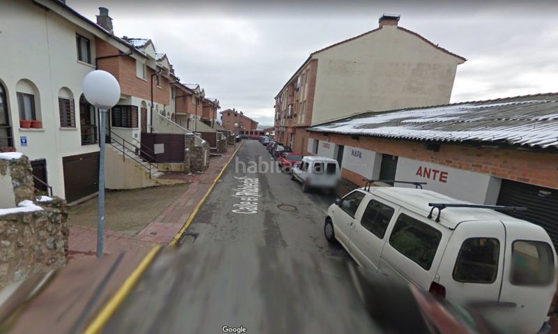 Foto f480d799-aa11-4b66-8651-46d414a878c6. Local comercial venta de local en san cristobal..inversion. en San Cristóbal De Segovia