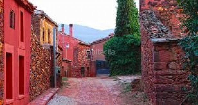 Foto c5bfb97c-12ba-4c06-8545-e83720888952. Terreny residencial a Navafría