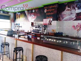 Local Comercial a El Carmen. Ventalocalsalida de humosalquilado.