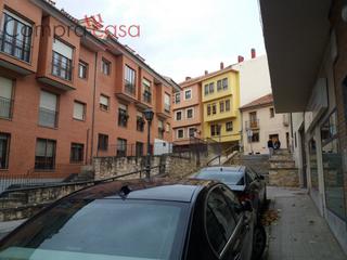 Parking coche en Centro. Venta..garaje..padre claret 24..segovia