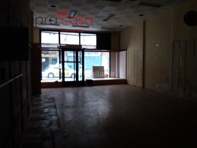 Foto 4ba80c7d-87de-4549-a326-b8d9d33cd03e. Local comercial a Centro Segovia