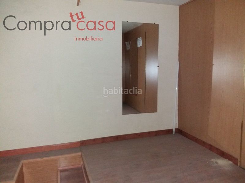 Foto c0b43848-7eb7-4ef7-a58e-9d28081280f1. Local comercial a Centro Segovia