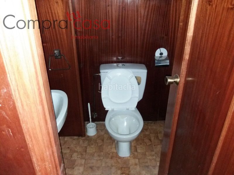 Foto e3f7a3a3-6ed5-4deb-8f75-b71558397d84. Local comercial a Centro Segovia