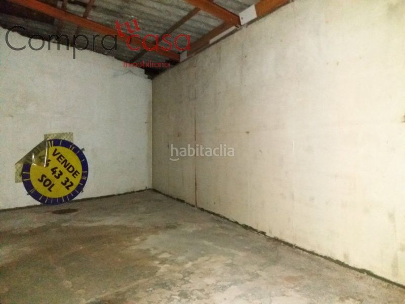 Foto fde33961-e983-4ba1-890a-efe50bda2932. Local comercial a Centro Segovia