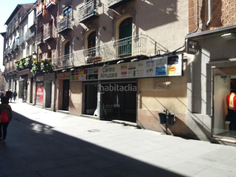 Foto b62cf6a6-79e1-472c-946c-033a1072da1f. Local comercial a Centro Segovia