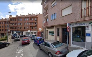 Aparcament cotxe a Ezequiel González - Conde de Sepúlveda. Plaza de garaje junto a conde sepulveda.
