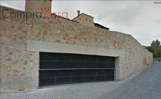 Aparcament cotxe a Plaza Mayor - San Agustín. Plazas de garaje en el casco..oblatas..