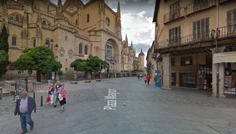 Foto a351d57b-021a-4feb-8b08-1a55fdbb4622. Local comercial a Centro Segovia