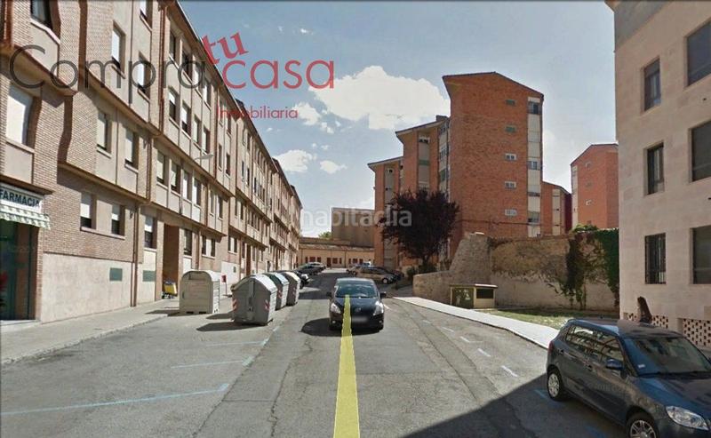 Foto aa2ddbdc-0d05-4351-9f32-0d729271ff56. Local comercial oportunidad de compra para inversores en Segovia