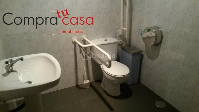Foto d5bfcfba-e816-4caf-917f-314ed8fd2dab. Local comercial oportunidad de compra para inversores en Segovia