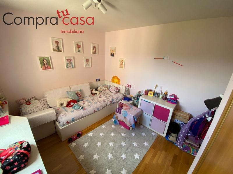 Foto 2f68a51f-bc0a-4b82-abc2-e0a000951d6a. Doppelhaus mit heizung parking in Encinillas